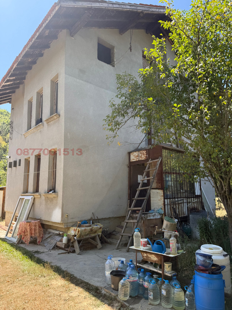 Продава КЪЩА, гр. Правец, област София област, снимка 3 - Къщи - 52374871