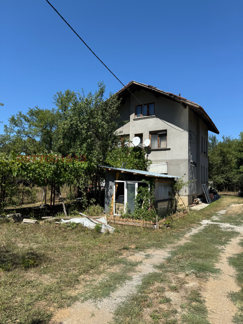 Продава КЪЩА, гр. Правец, област София област, снимка 12 - Къщи - 52374871