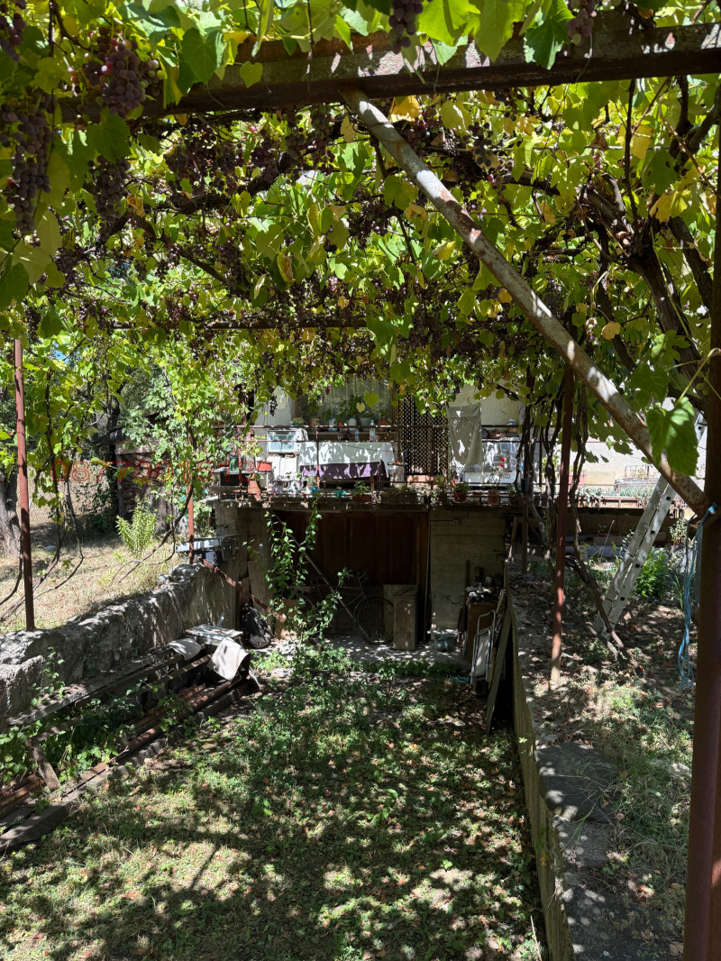 Продава КЪЩА, гр. Правец, област София област, снимка 11 - Къщи - 52374871