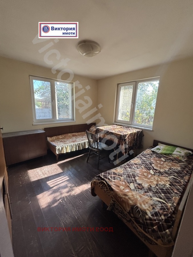 Продава КЪЩА, с. Джулюница, област Велико Търново, снимка 7 - Къщи - 52144756