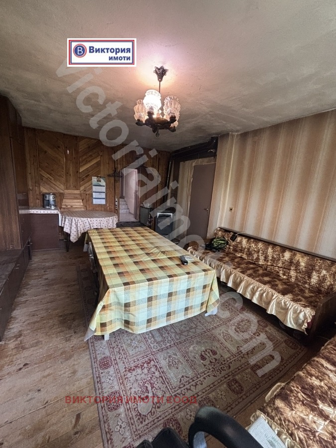 Продава КЪЩА, с. Джулюница, област Велико Търново, снимка 3 - Къщи - 52144756