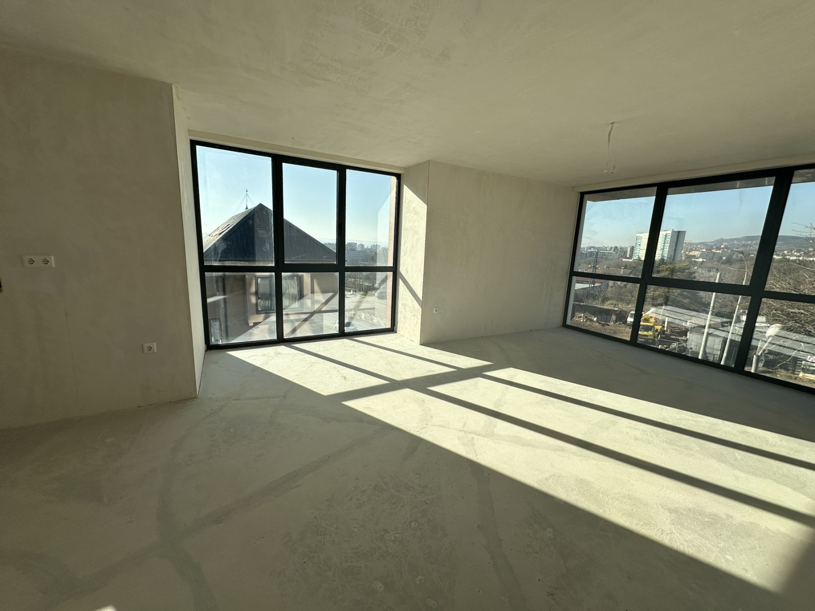 Продава 3-СТАЕН, гр. Варна, Бриз