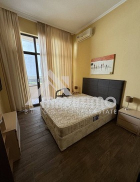 1 bedroom k.k. Zlatni pyasatsi, Varna 3