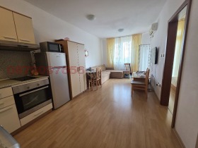1 υπνοδωμάτιο κ.κ. Σλαντσεβ βριαγ, περιοχή Μπουργκάς