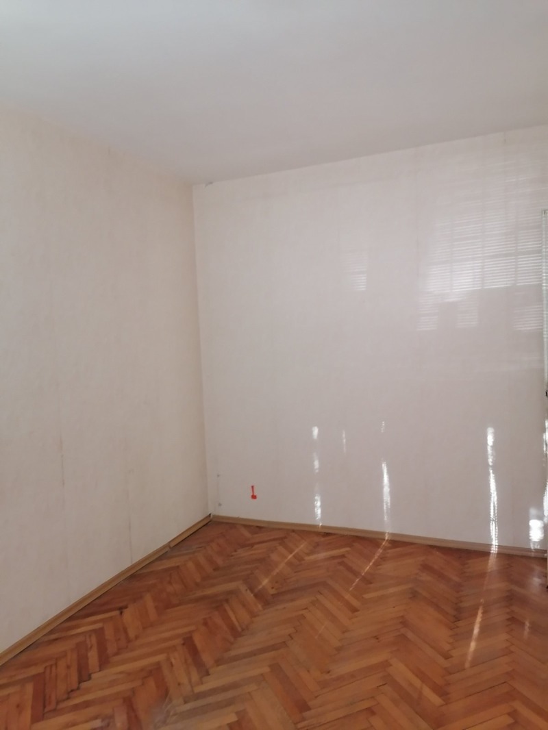 Продава  2-стаен град София , Света Троица , 67 кв.м | 37766896 - изображение [2]