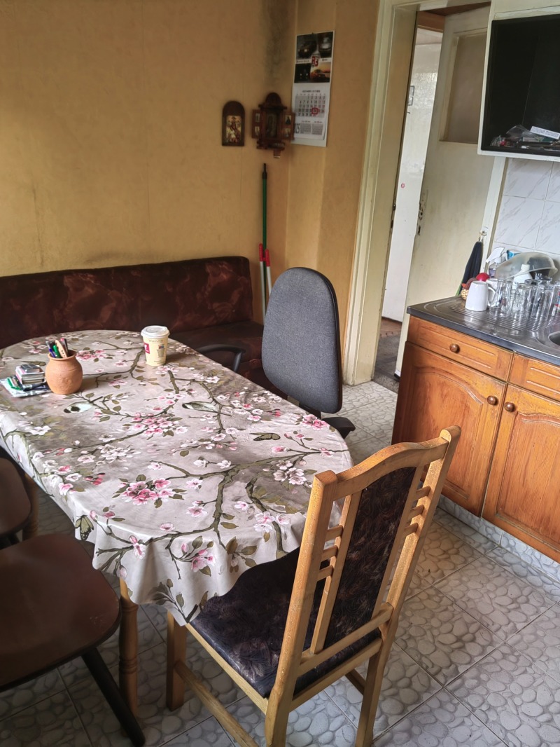 Продава 2-СТАЕН, гр. София, Света Троица, снимка 3 - Апартаменти - 51859734