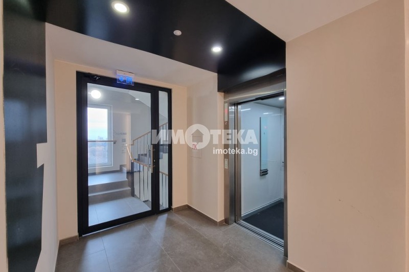 En venta  2 dormitorios Sofia , Vitosha , 114 metros cuadrados | 70208302 - imagen [12]