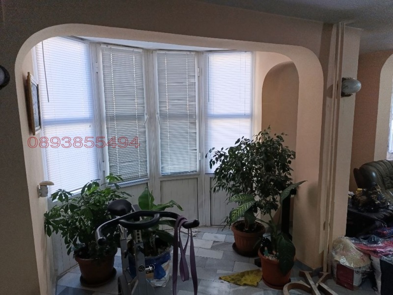 De vânzare  2 dormitoare Sofia , Belite brezi , 106 mp | 71492054 - imagine [8]