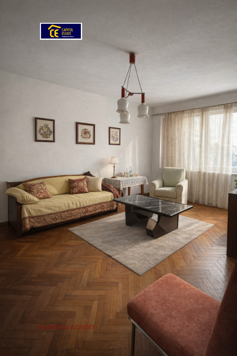 Продава 3-СТАЕН, гр. Плевен, Широк център