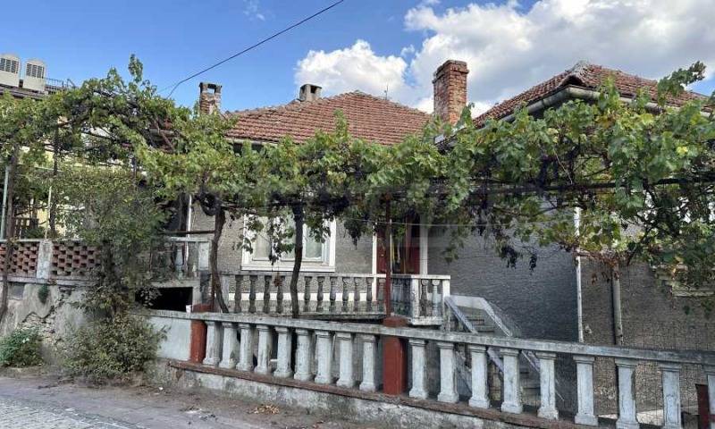 En venta  Casa Veliko Tarnovo , Stara chast , 167 metros cuadrados | 20675369