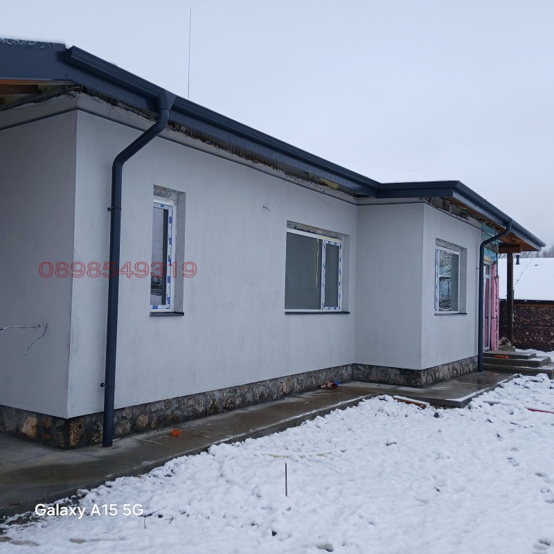 Продава КЪЩА, с. Равно поле, област София област, снимка 2 - Къщи - 49581947