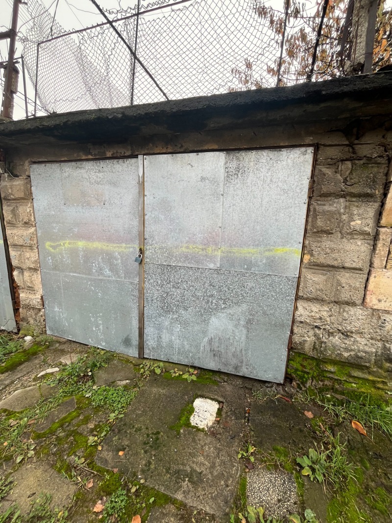 Продава КЪЩА, гр. Казанлък, област Стара Загора, снимка 15 - Къщи - 52163048