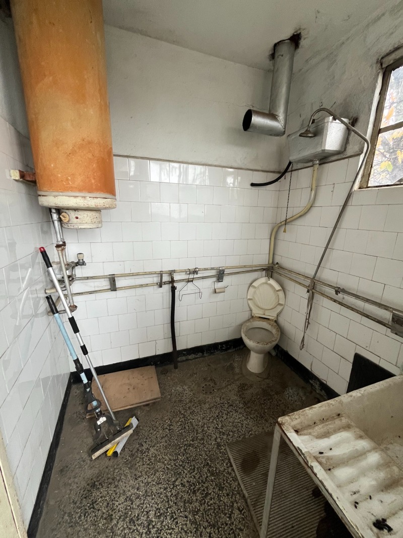 Продава КЪЩА, гр. Казанлък, област Стара Загора, снимка 8 - Къщи - 52163048