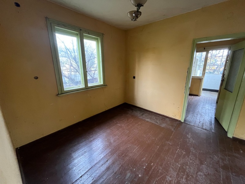 Продава КЪЩА, гр. Казанлък, област Стара Загора, снимка 5 - Къщи - 52163048