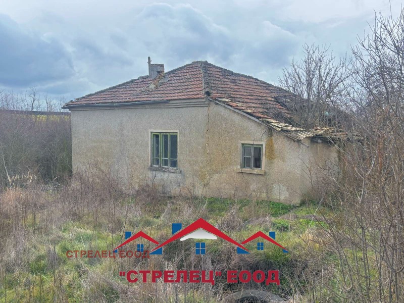 Продава КЪЩА, с. Котленци, област Добрич, снимка 2 - Къщи - 53270886