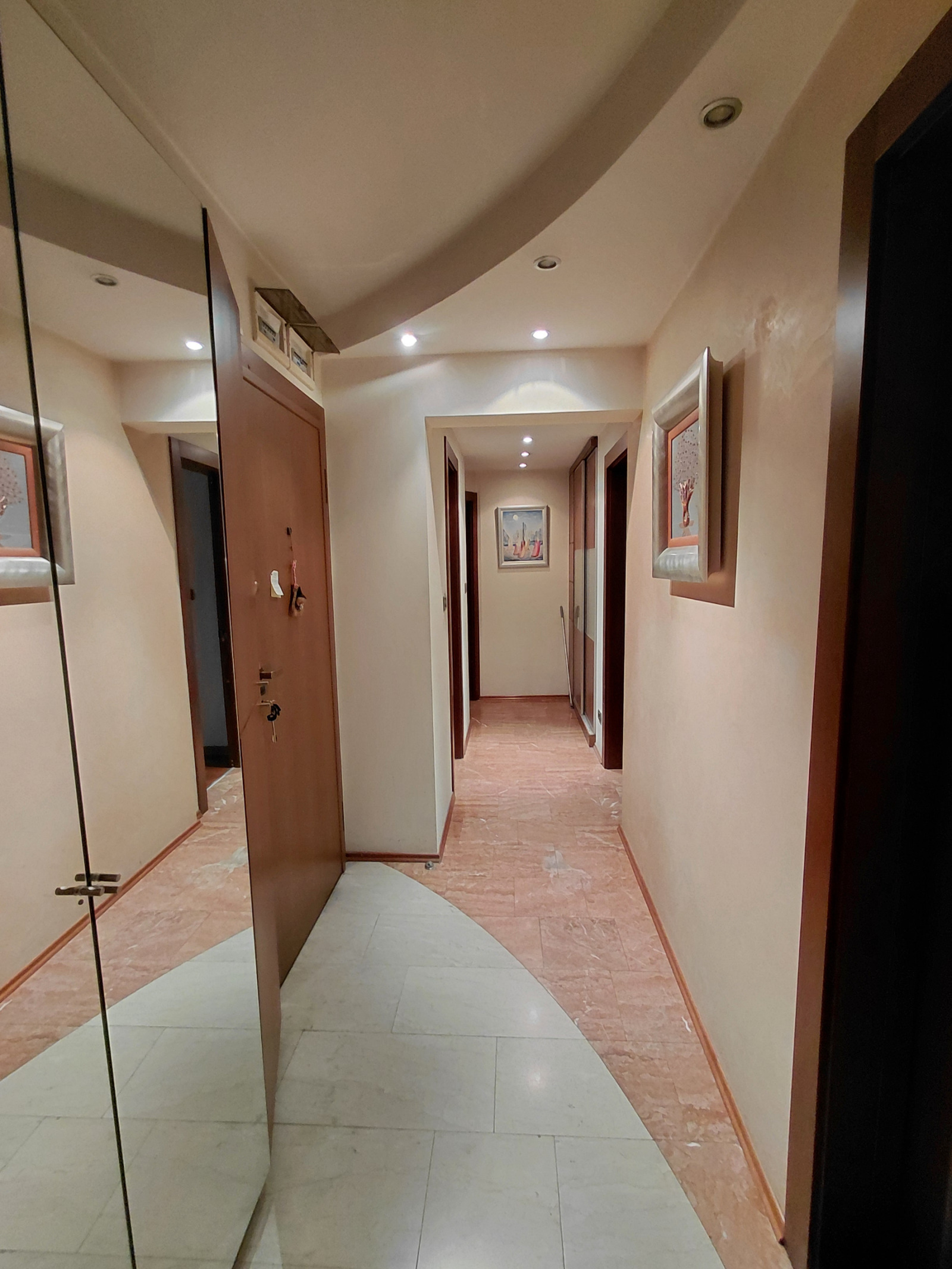 Продава 4-СТАЕН, гр. София, Лозенец, снимка 16 - Апартаменти - 54609543