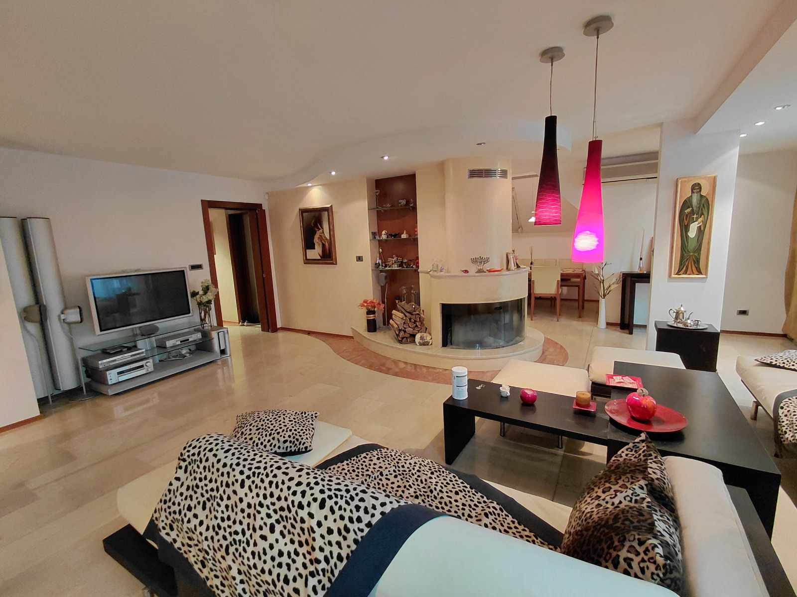 Продава 4-СТАЕН, гр. София, Лозенец, снимка 2 - Апартаменти - 54609543