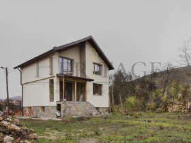 Hus Gorna Malina, region Sofia 2