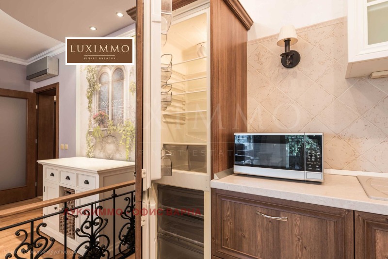 En venta  2 dormitorios Varna , k.k. Sv.Sv. Konstantin i Elena , 139 metros cuadrados | 57429311 - imagen [12]