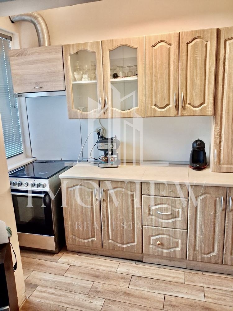 Продава 3-СТАЕН, гр. Варна, Лятно кино Тракия, снимка 2 - Апартаменти - 53043782