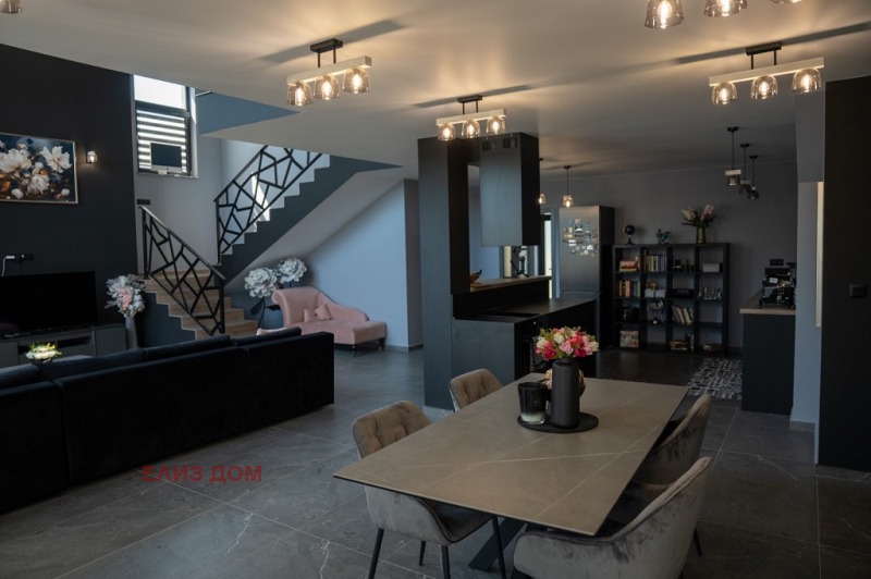 На продаж  Будинок область Добрич , Кранево , 300 кв.м | 90898200 - зображення [2]