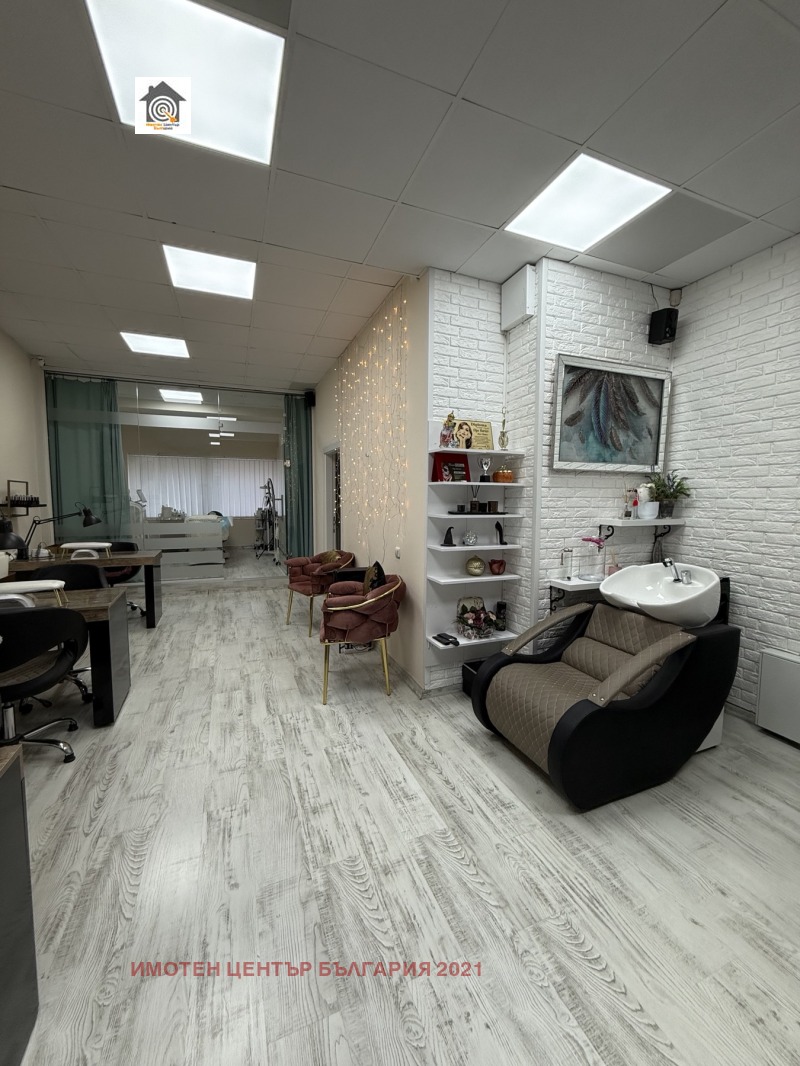 En venta  Comercio Sofia , Belite brezi , 92 metros cuadrados | 77700867 - imagen [8]