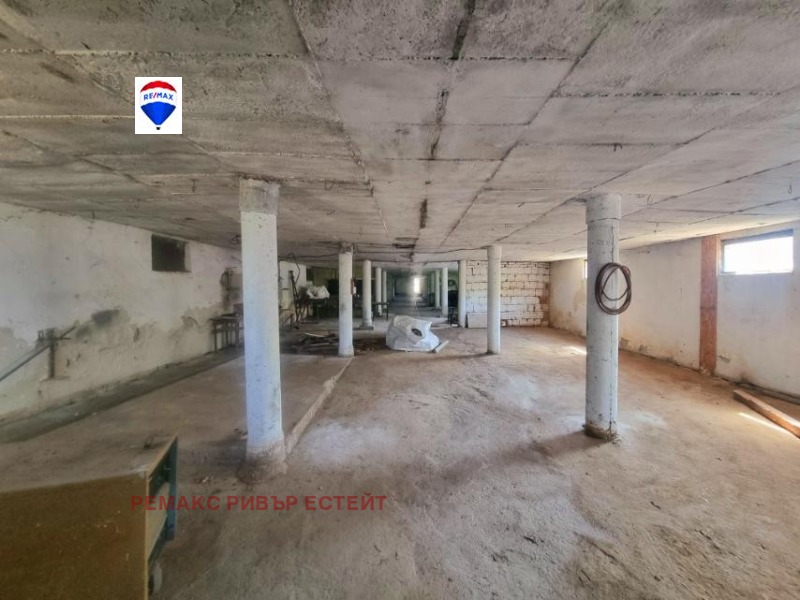 Продава БИЗНЕС ИМОТ, гр. Русе, Средна кула, снимка 5 - Други - 50989221