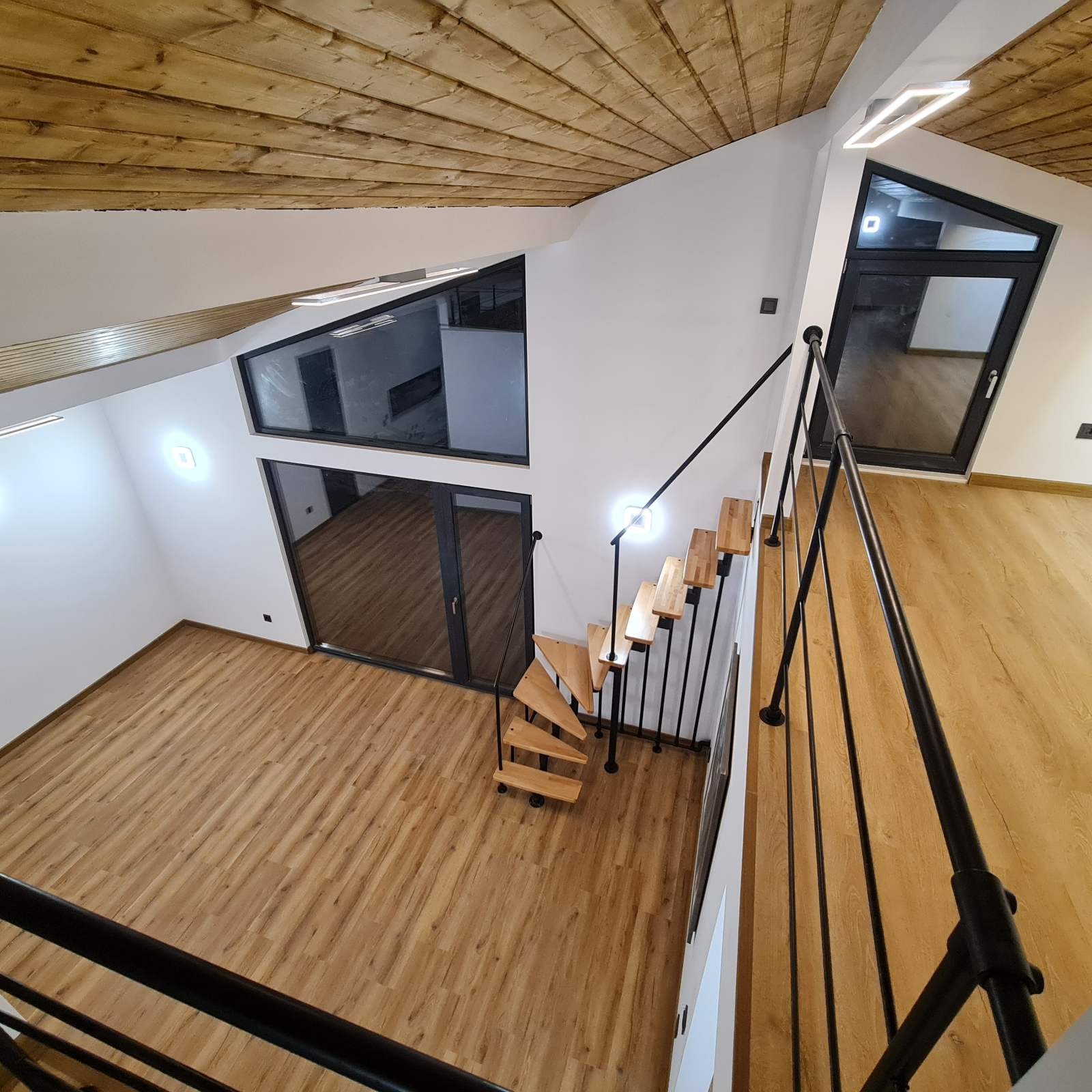 Продава КЪЩА, гр. София, с. Железница, снимка 10 - Къщи - 51650904