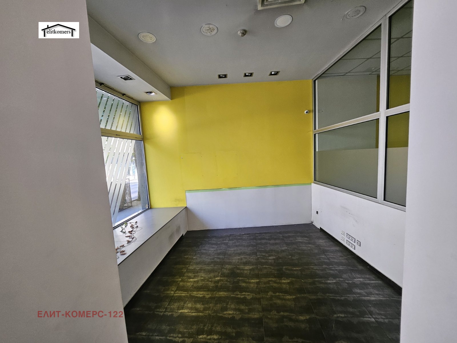 Продава МАГАЗИН, гр. София, Център, снимка 6 - Магазини - 54081654