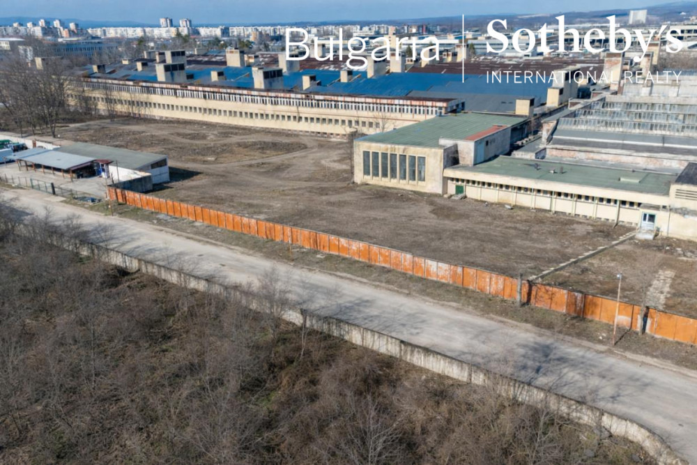 Продава ПРОМ. ПОМЕЩЕНИЕ, гр. Враца, Металург, снимка 2 - Производствени сгради - 54643629