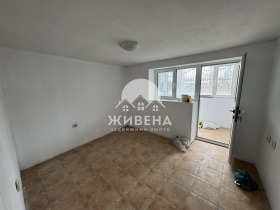 Hus Balsjik, region Dobrich 9