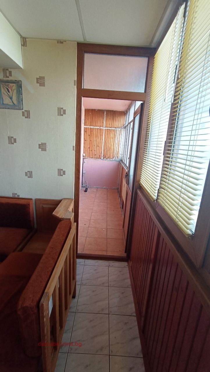 Zu verkaufen  1 Schlafzimmer Ruse , Tscharodejka - Jug , 68 qm | 84006473 - Bild [4]