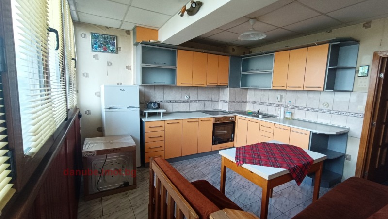 Zu verkaufen  1 Schlafzimmer Ruse , Tscharodejka - Jug , 68 qm | 84006473 - Bild [3]