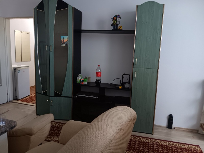 Продава  2-стаен град Пловдив , Изгрев , 48 кв.м | 32190470