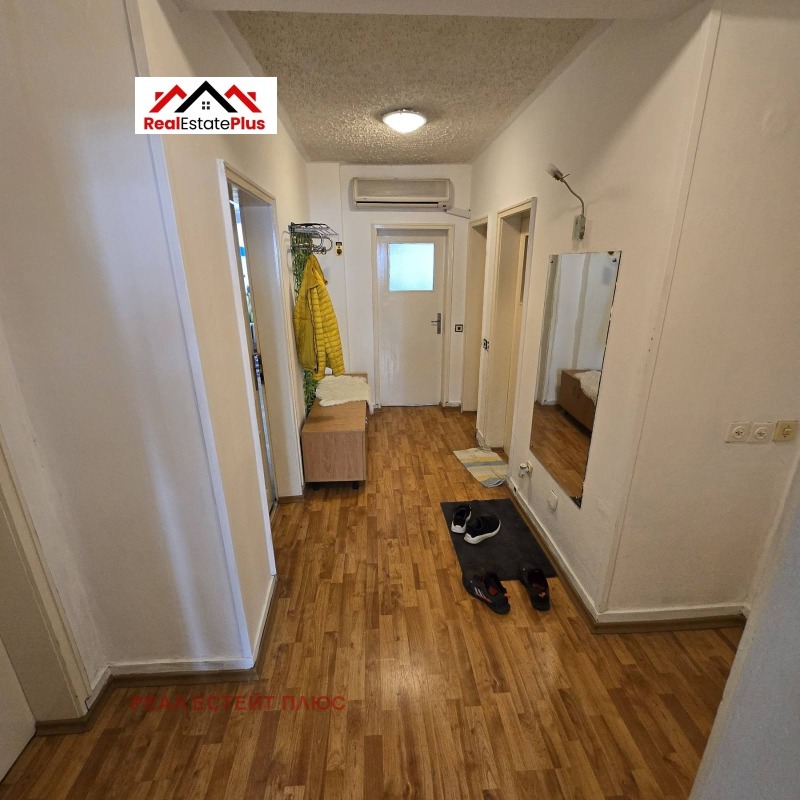 Eladó  2 hálószobás Pleven , Idealen centar , 103 négyzetméter | 76283899 - kép [2]