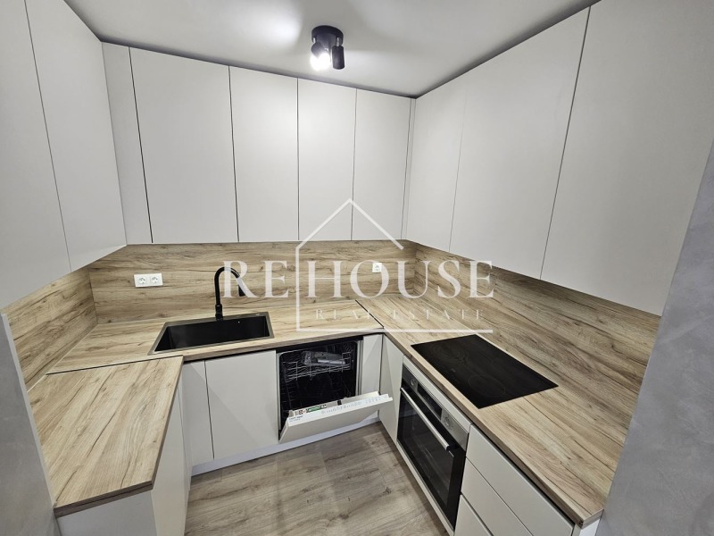 Продава 3-СТАЕН, гр. Варна, Лятно кино Тракия, снимка 4 - Апартаменти - 52795354