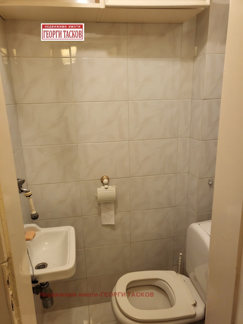 Продава 3-СТАЕН, гр. Русе, Възраждане, снимка 10 - Апартаменти - 53136134