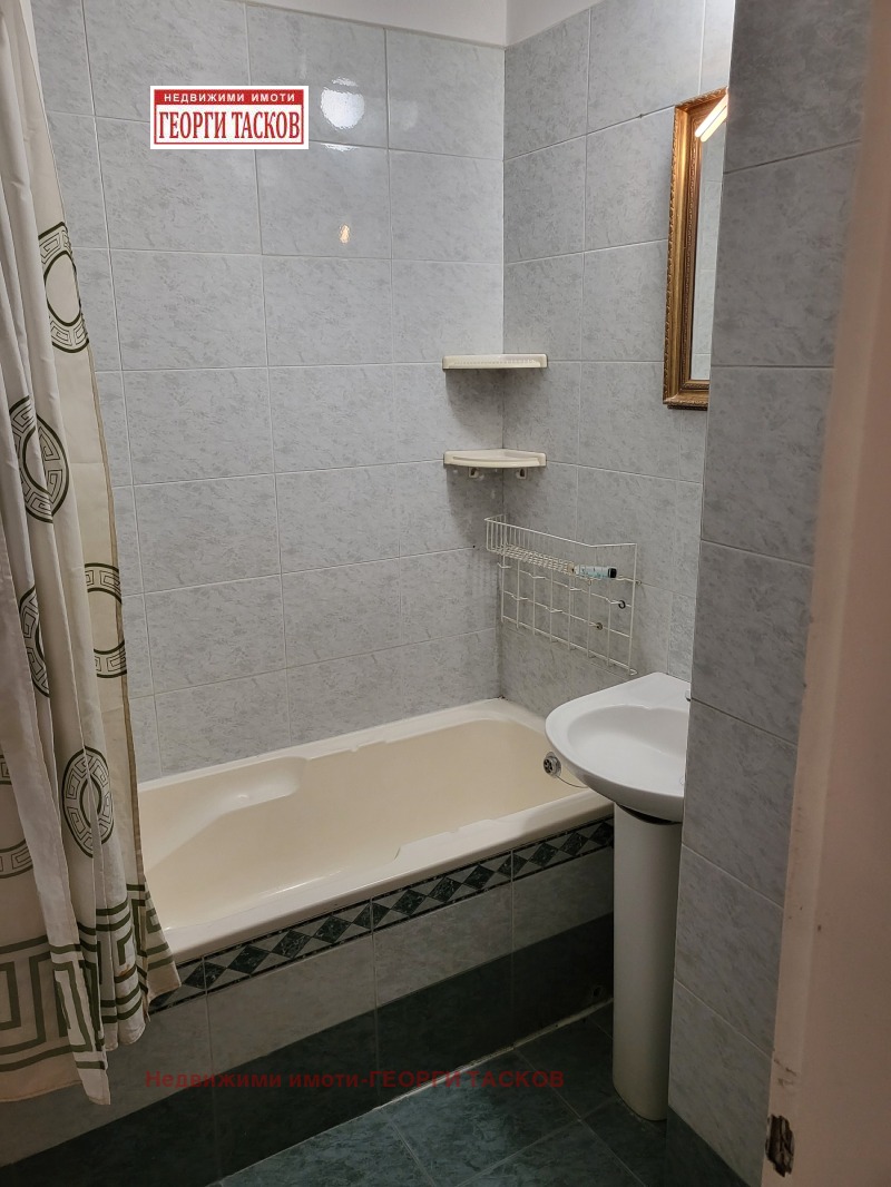 Продава 3-СТАЕН, гр. Русе, Възраждане, снимка 9 - Апартаменти - 53136134