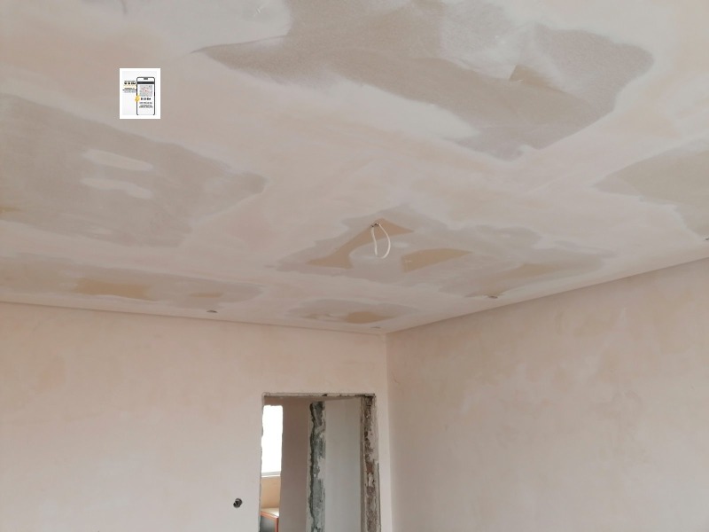 Продава 3-СТАЕН, гр. Добрич, Строител