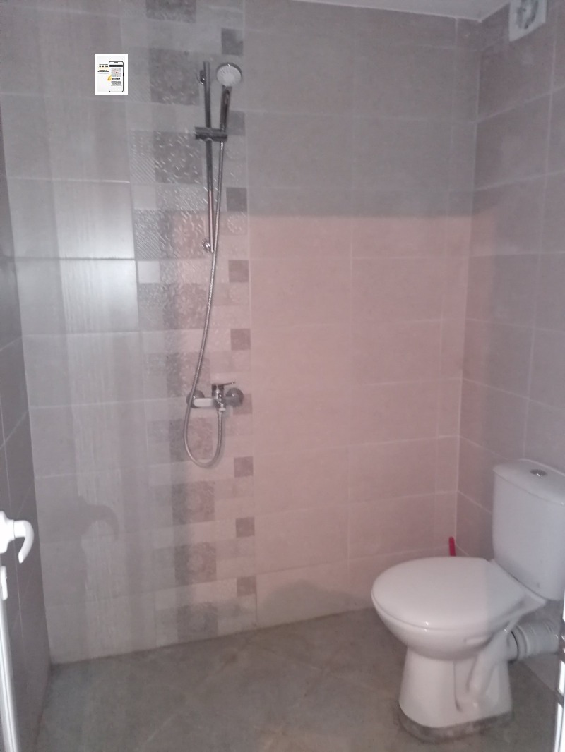 Продава 3-СТАЕН, гр. Добрич, Строител, снимка 13 - Апартаменти - 53473813