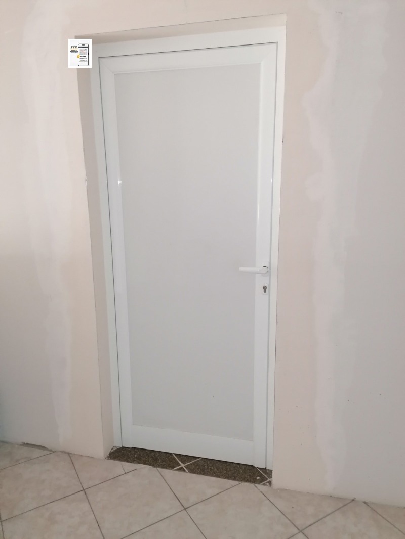 Продава 3-СТАЕН, гр. Добрич, Строител, снимка 16 - Апартаменти - 53473813