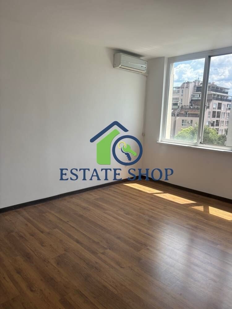 Продава 3-СТАЕН, гр. Пловдив, Кючук Париж, снимка 2 - Апартаменти - 55007091