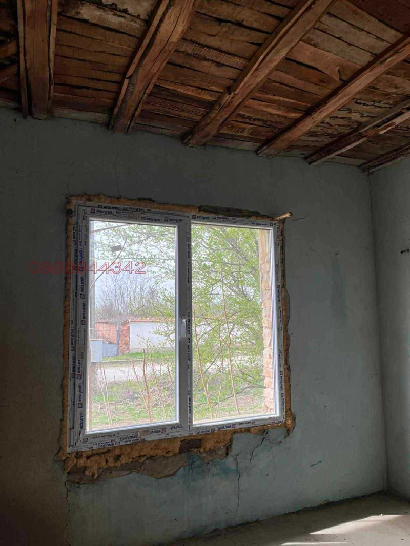 Продава КЪЩА, гр. Летница, област Ловеч, снимка 2 - Къщи - 53236809