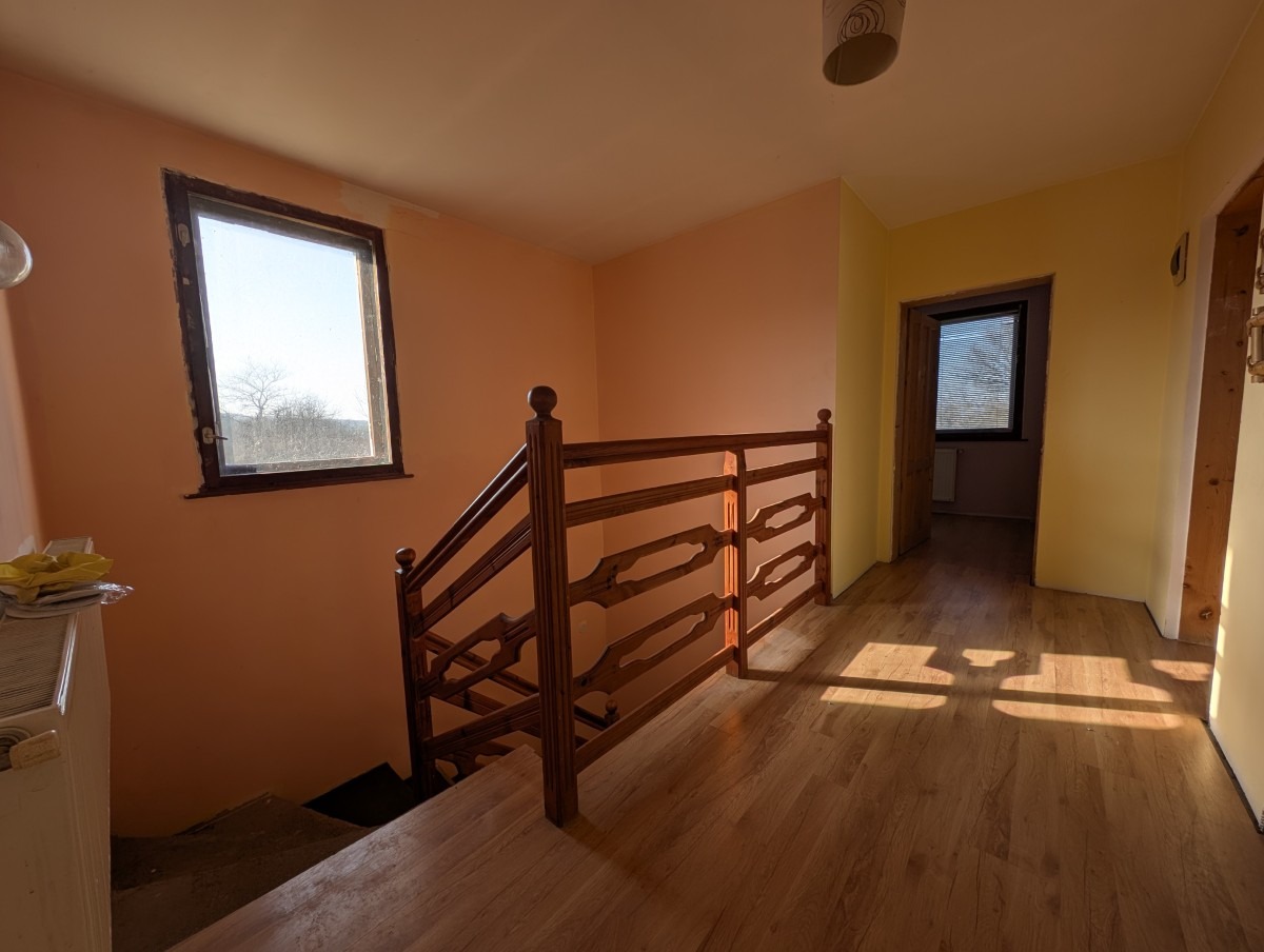 Продава КЪЩА, с. Хотница, област Велико Търново, снимка 8 - Къщи - 53699885