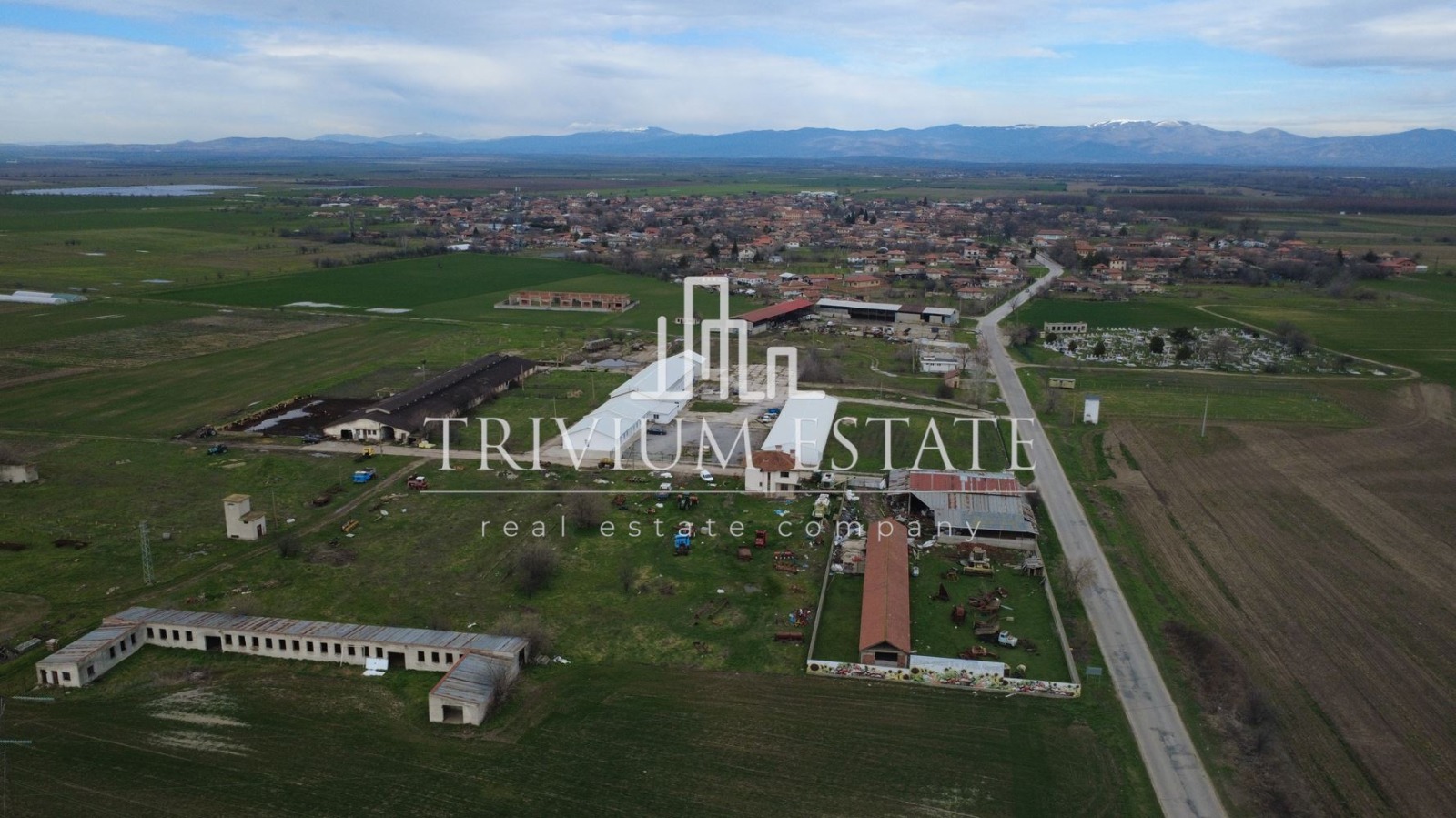 Продава ПРОМ. ПОМЕЩЕНИЕ, с. Голям чардак, област Пловдив