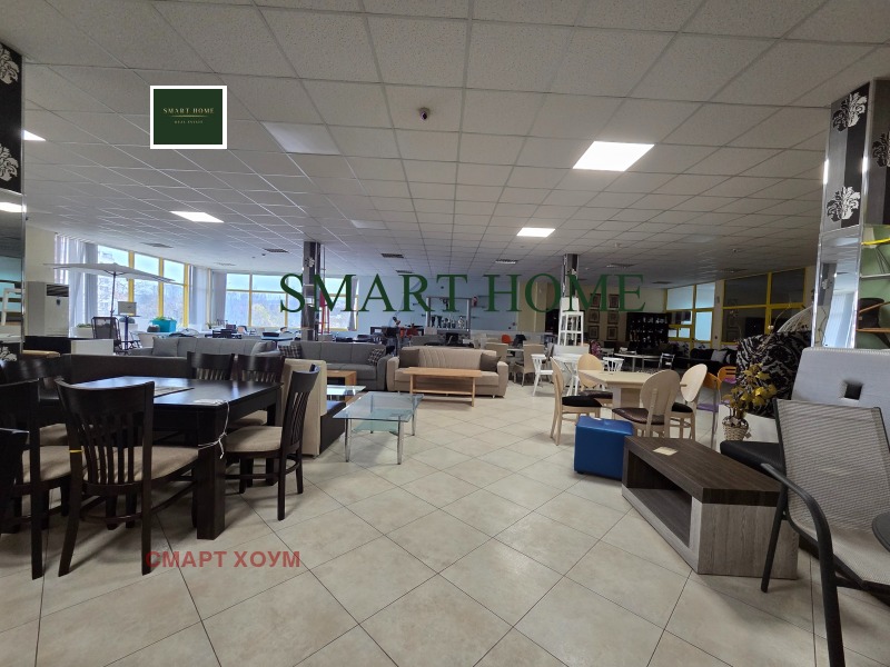 Продава МАГАЗИН в град Велико Търново, Бузлуджа - 445 кв.м / 445 000 € » 870 344.35 лв., СМАРТ ХОУМ