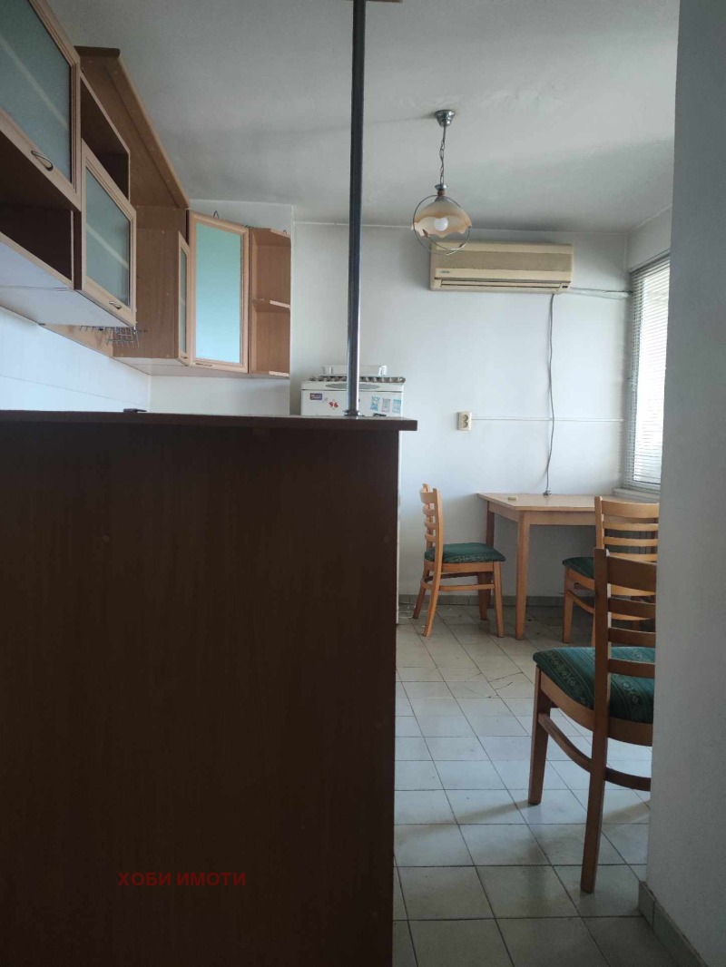 À venda  1 quarto Plovdiv , Iujen , 75 m² | 56263180 - imagem [2]