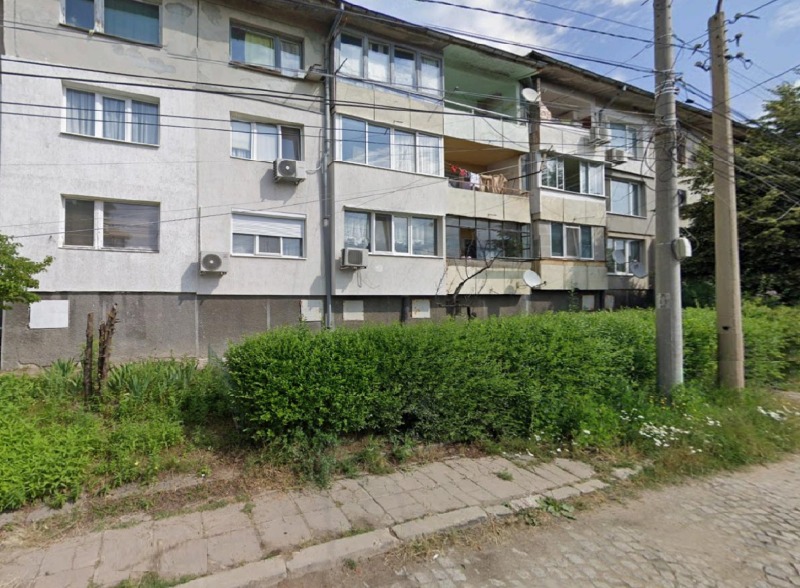 Продава  4-стаен, град София, гр. Банкя •  114 500 EUR • ID 37441708 — holmes.bg - [1] 