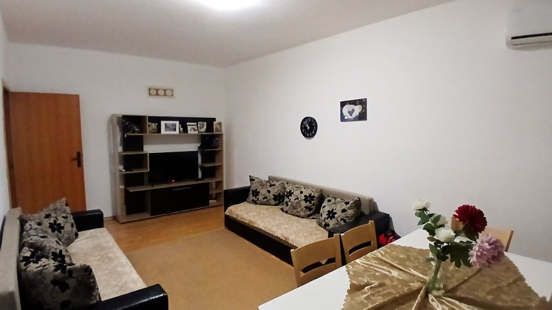 Продава 3-СТАЕН, с. Оброчище, област Добрич