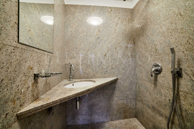 Na prodej  Mezonet Sofia , Manastirski livadi , 300 m2 | 37207681 - obraz [12]